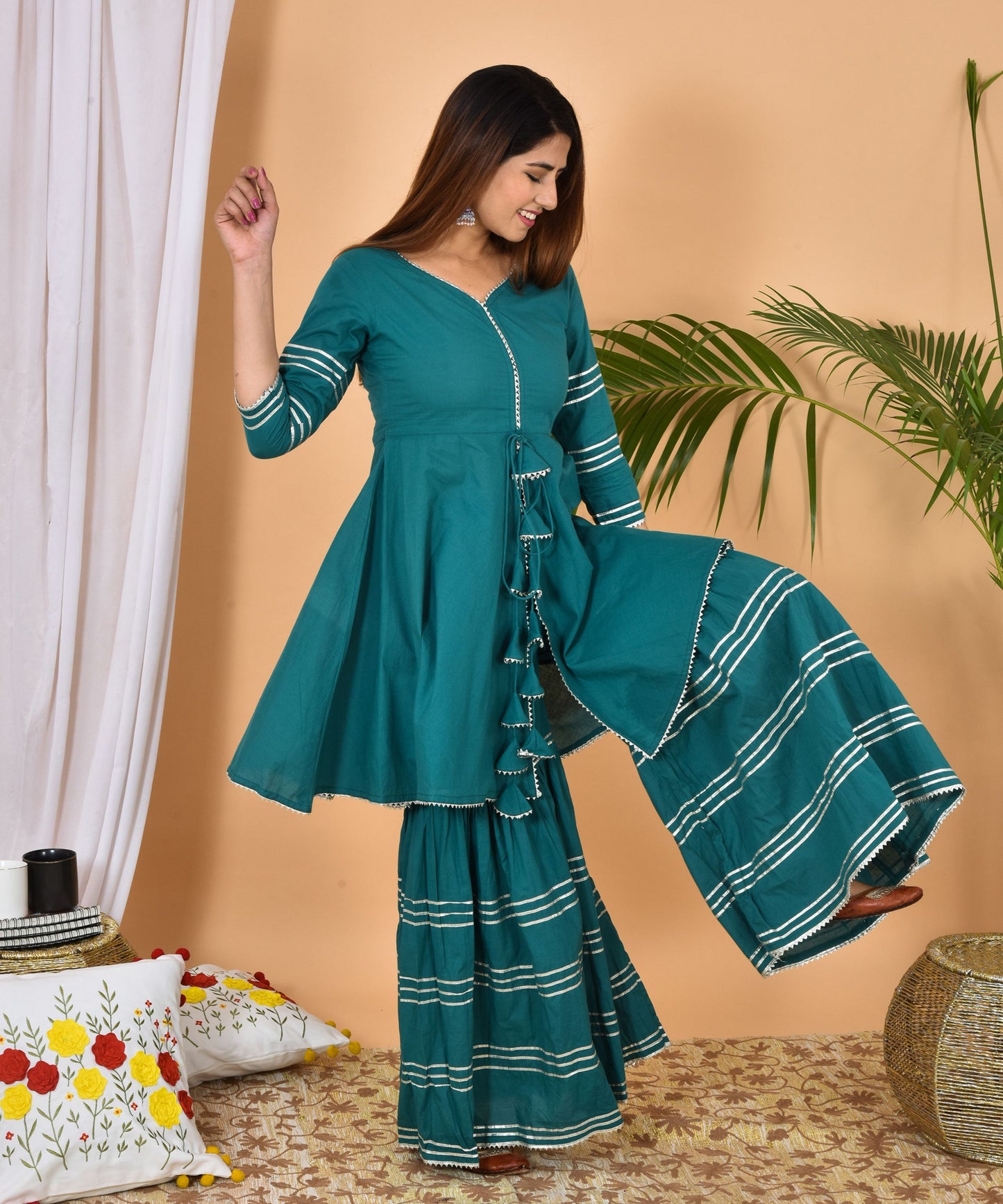 Gotapatti Sharara Set