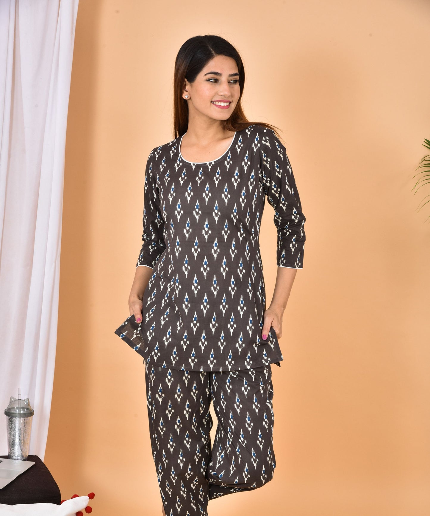 Ikkat print Night Suit